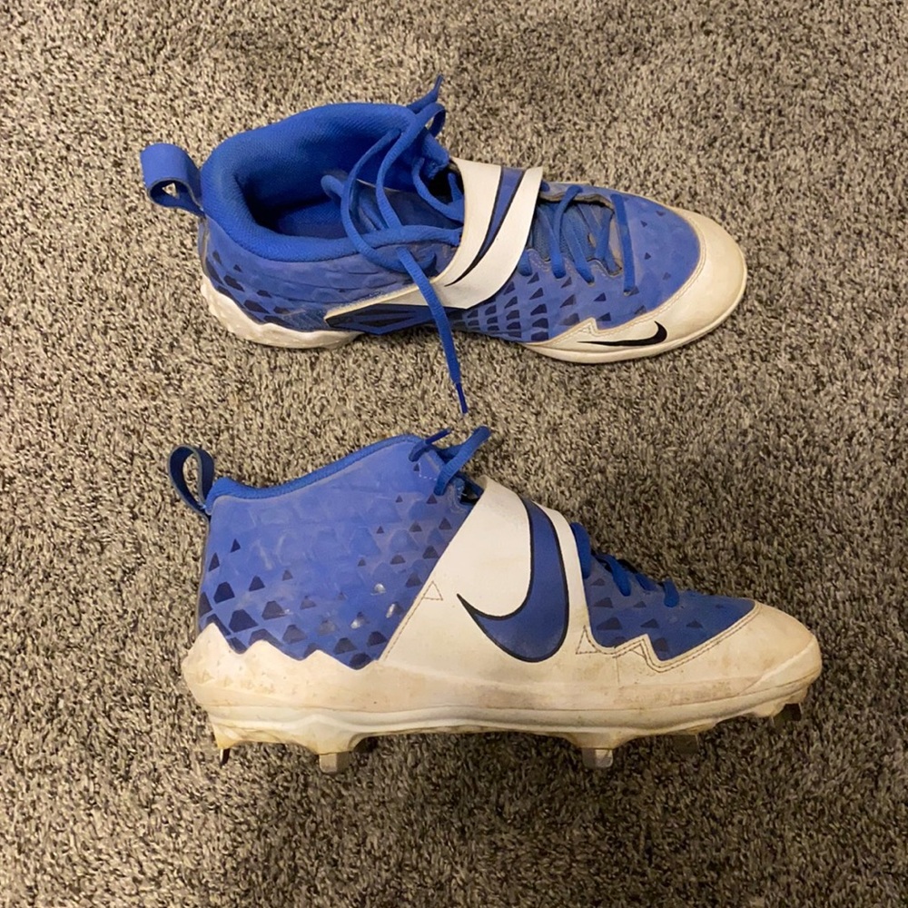 I only wore them once to practice. Nike trout.